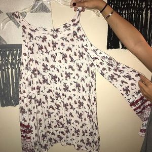 open shoulder floral target top